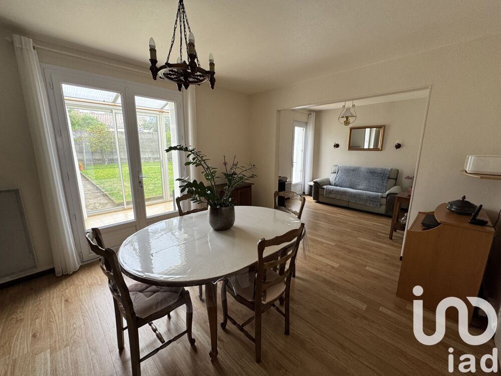 Vente Maison Vente Maison traditionnelle 7 pièces Les sables-d'olonne