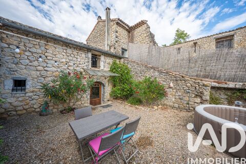   Vente Maison de village 4 pièces Maison - 4 pièce(s) - 97 m²