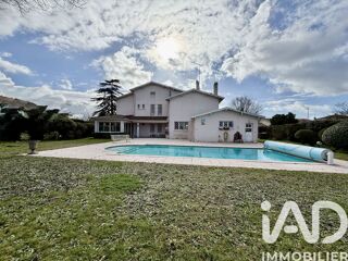  Maison � vendre 7 pi�ces 258 m�