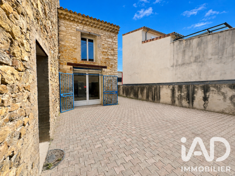  Vente / Local Commercial - 253 m² 