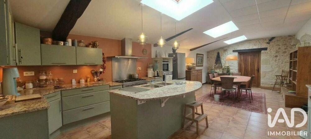 Vente Maison Vente Demeure 19 pièces Lembras