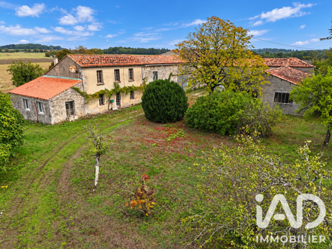   Vente Maison/villa 8 pièces Maison - 8 pièce(s) - 160 m²