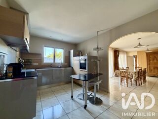  Maison à vendre 7 pièces 181 m²