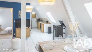  Appartement à louer 4 pièces 77 m²