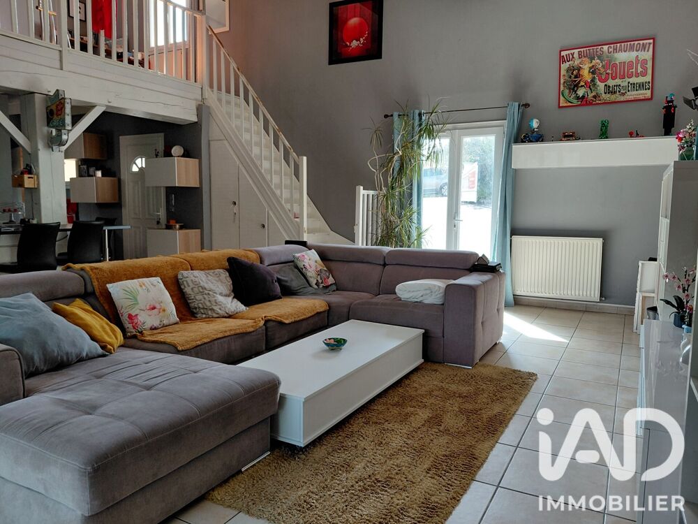Vente Maison Vente Maison/villa 6 pièces Magnac-lavalette-villars