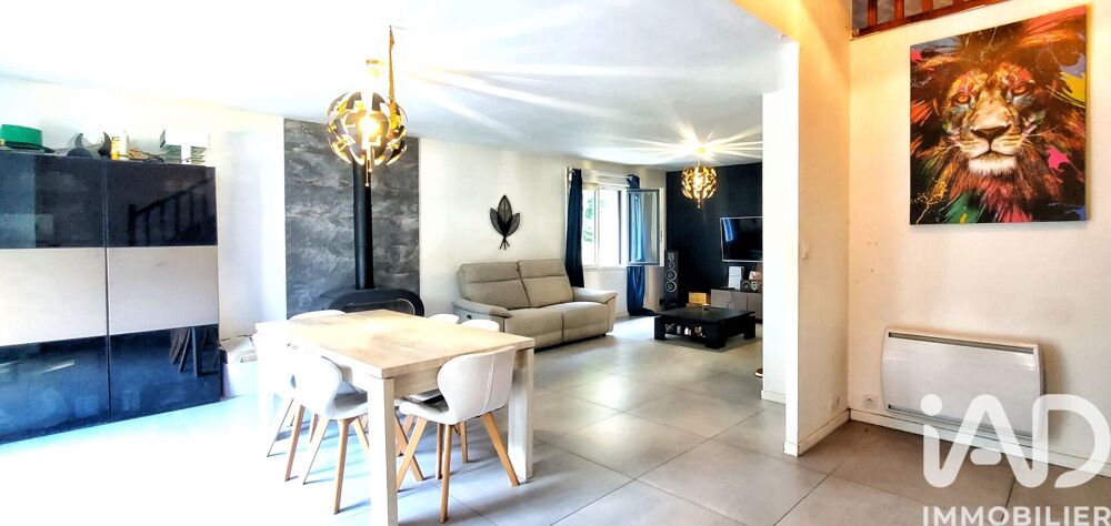Vente Maison Vente Maison/villa 9 pièces Locqueltas