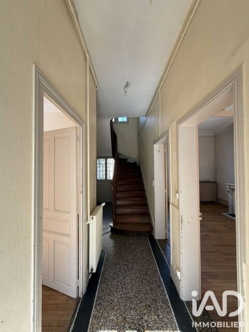 Vente Maison Vente Maison de ville 6 pièces Saumur