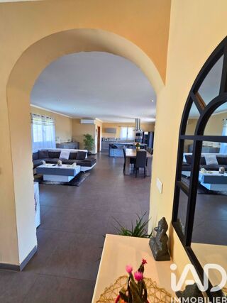  Maison à vendre 8 pièces 205 m²