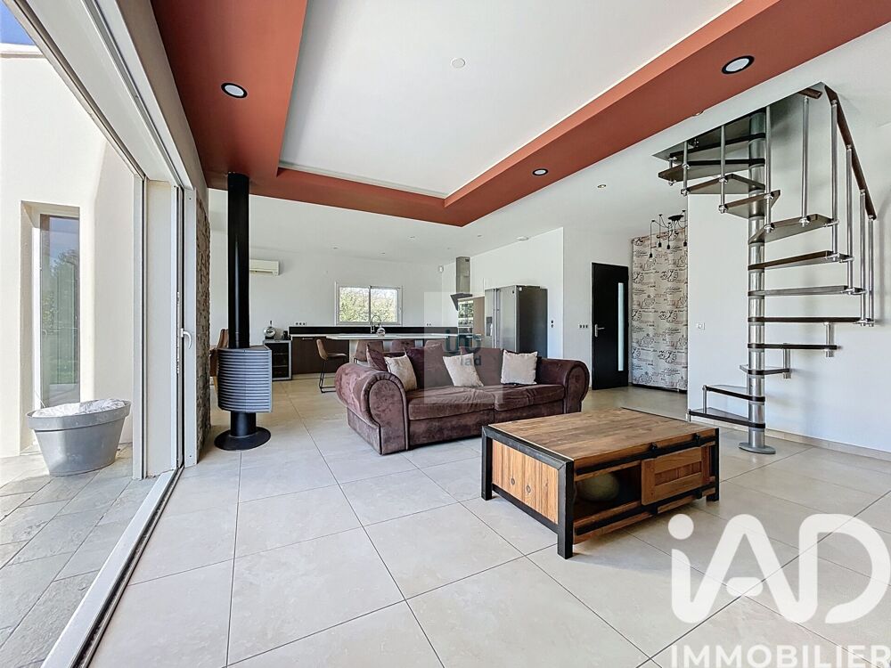 à vendre  Maison Rochefort-du-Gard (30650)