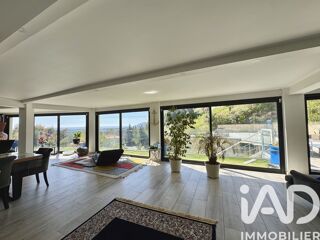  Maison à vendre 10 pièces 345 m²