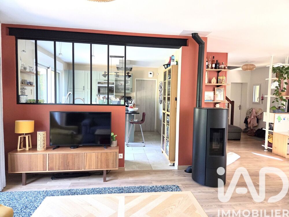 vente Maison - 6 pièce(s) - 104 m² La Membrolle-sur-Longuenée (49770)