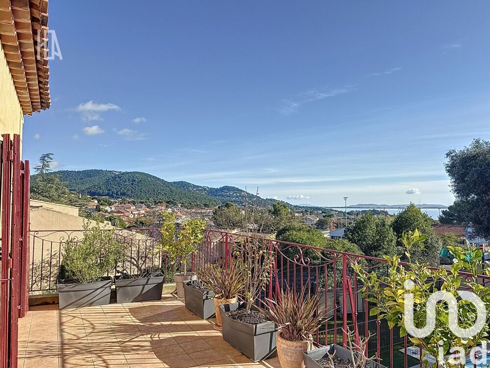 Vente Maison Vente Maison traditionnelle 8 pièces Carqueiranne