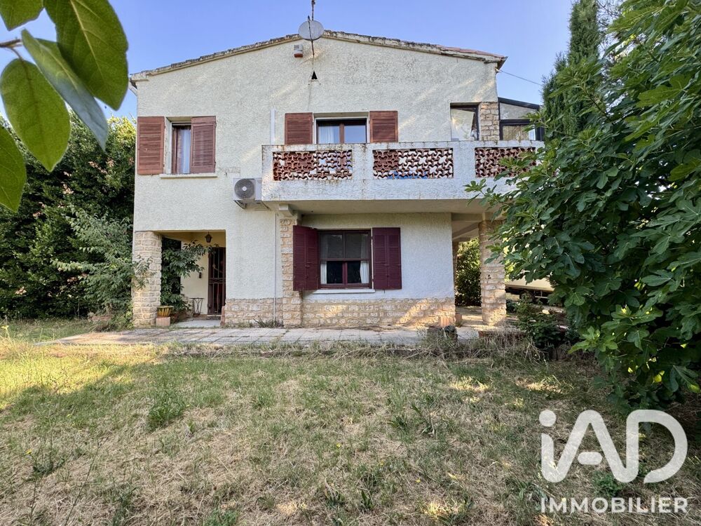 Vente Maison Vente Maison traditionnelle 6 pièces Arpaillargues-et-aureillac