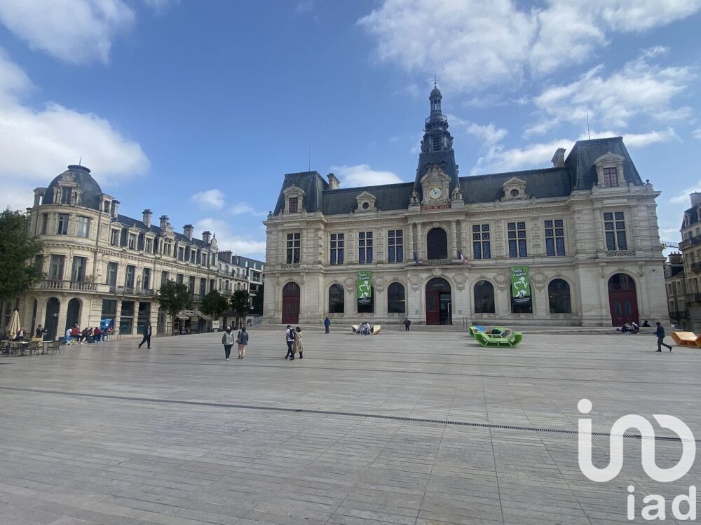 Vente Maison Vente Maison/villa 10 pièces Poitiers