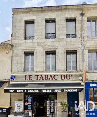  Immeuble à vendre 217 m²