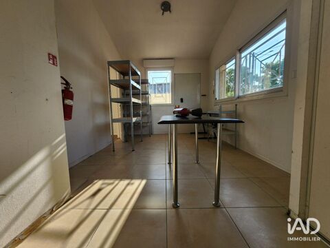   Location Local d'activités 446 m&sup2; 