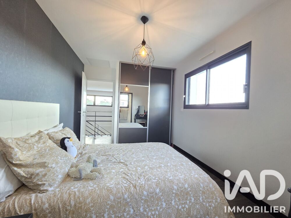 à vendre  Maison Vouneuil-sous-Biard (86580)