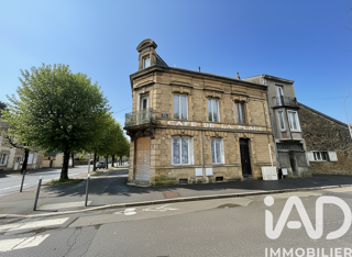  Immeuble � vendre 243 m�