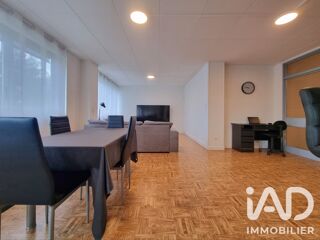  Appartement à louer 5 pièces 110 m²