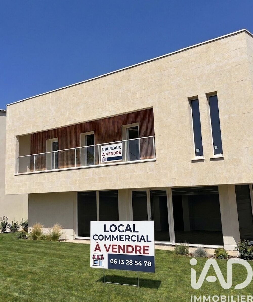   Vente Boutique/Local commercial 97 m&sup2; 