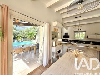  Maison � vendre 7 pi�ces 216 m�