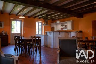  Maison à vendre 12 pièces 392 m²