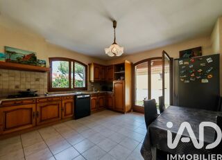  Maison à vendre 10 pièces 276 m²