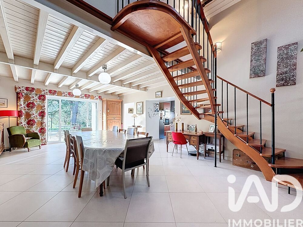 Vente Maison Vente Domaine 18 pièces Fontaines-d'ozillac