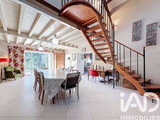 Maison à vendre 15 + pièces 356 m²