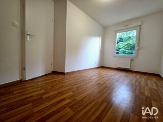  Appartement à louer 4 pièces 86 m²