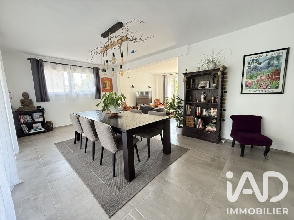 Vente Maison Vente Maison traditionnelle 6 pièces Crécy-la-chapelle