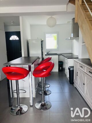  Maison à louer 5 pièces 83 m²
