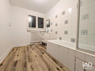  Appartement à louer 3 pièces 95 m²