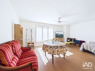  Appartement à louer 4 pièces 83 m²