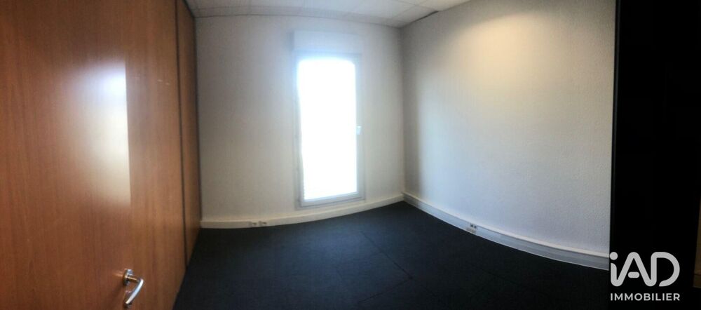   Location - 12 m² 