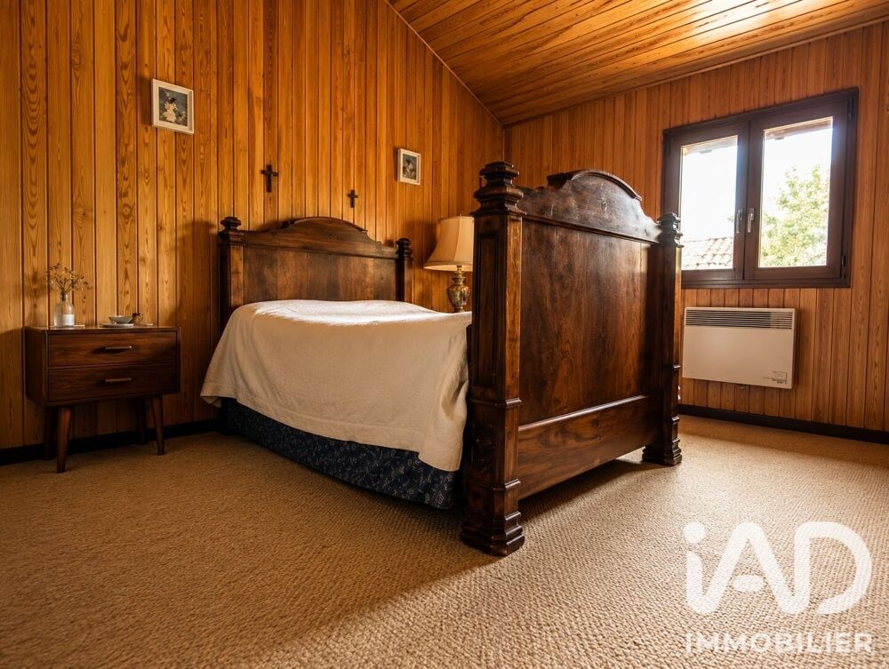 à vendre  Maison Les Angles (66210)