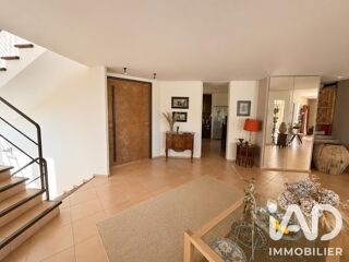  Maison à vendre 10 pièces 392 m²