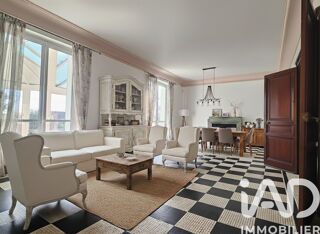  Maison � vendre 8 pi�ces 260 m�