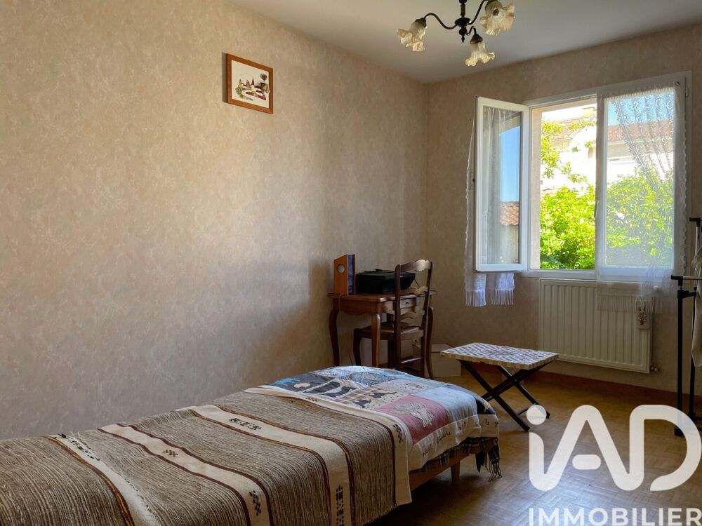 vente Maison - 5 pièce(s) - 80 m² La Rochefoucauld (16110)