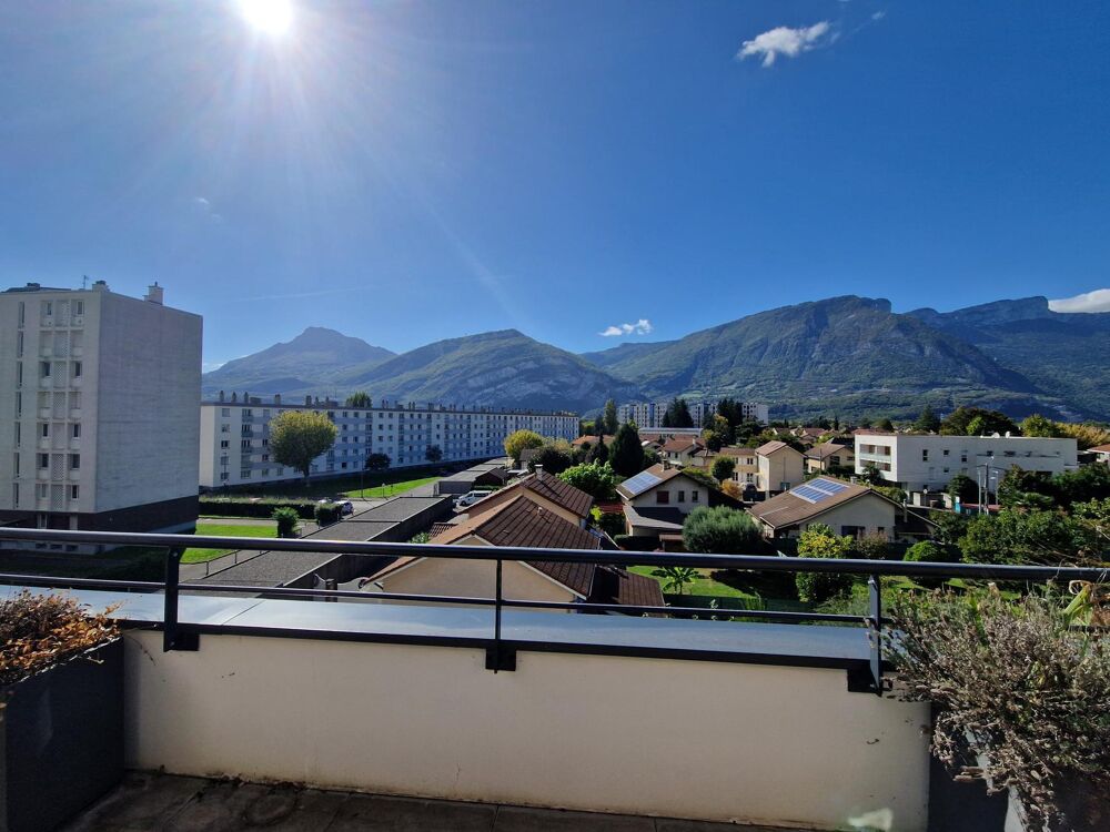 location Appartement - 5 pi�ce(s) - 121 m� Saint-�gr�ve (38120)