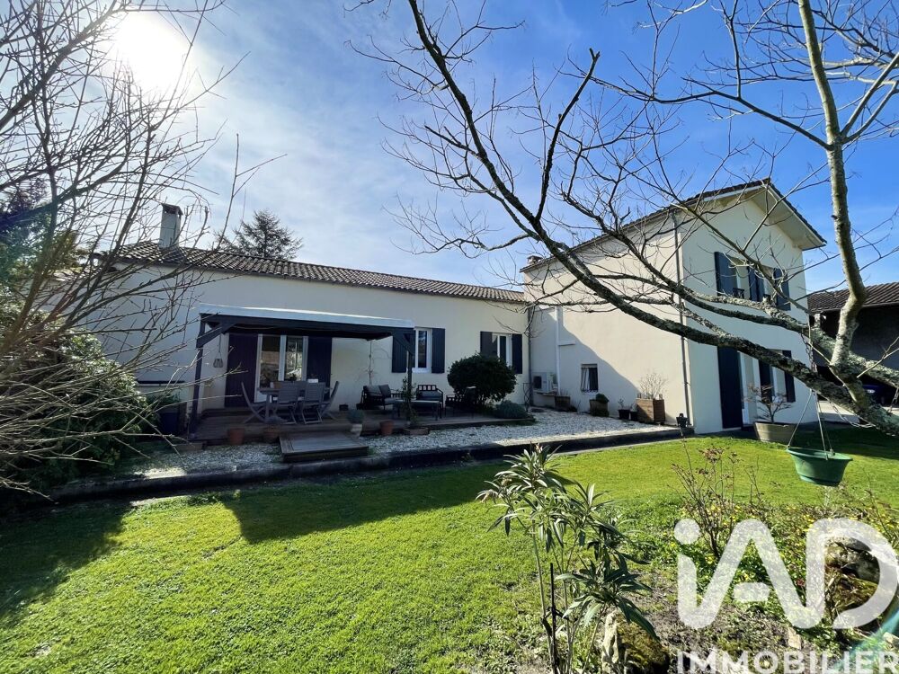 Vente Maison Vente Maison de village 6 pièces Blaignan-prignac