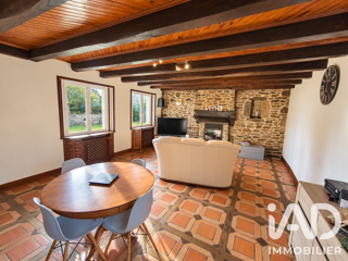  Maison à vendre 11 pièces 196 m²