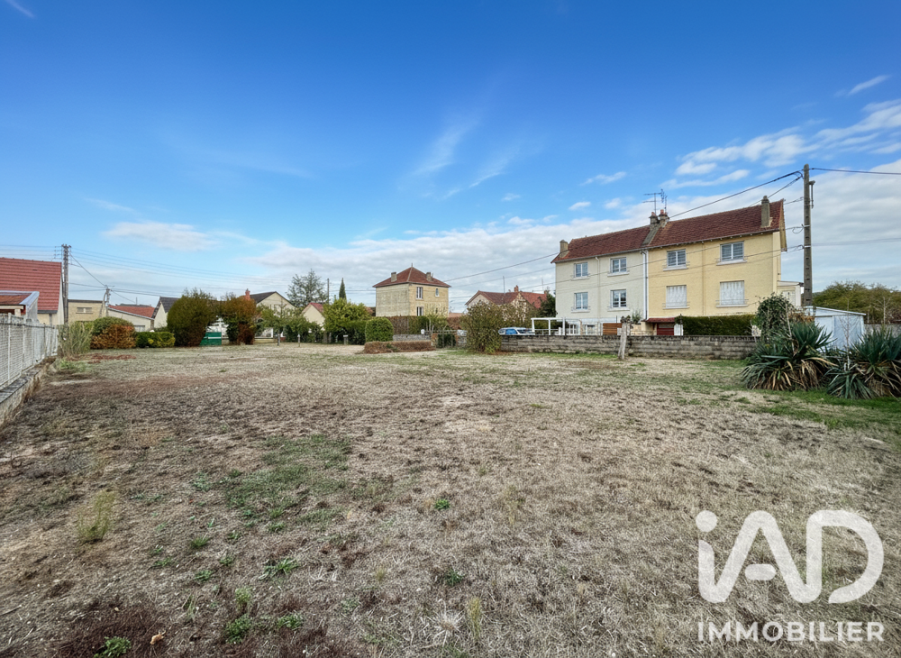 Vente Terrain Vente Terrain 1 040 m&sup2; Saint-amand-montrond