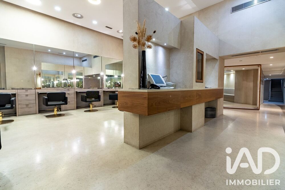  Vente Divers Commerces 250 m&sup2; 