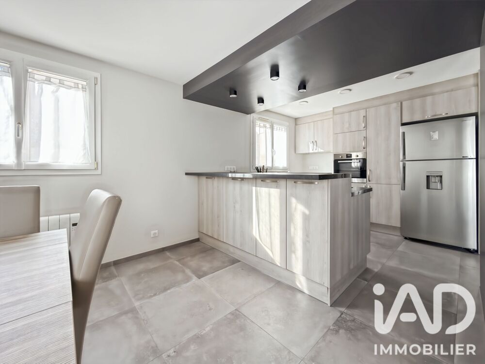 Vente Maison Vente Maison/villa 7 pièces Mandres-les-roses