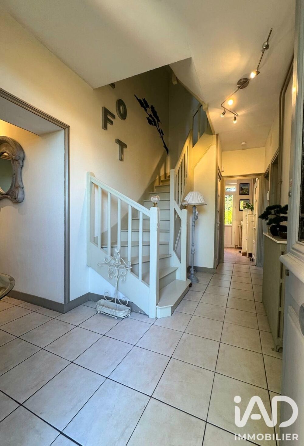 Vente Maison Vente Maison de ville 10 pièces Monts