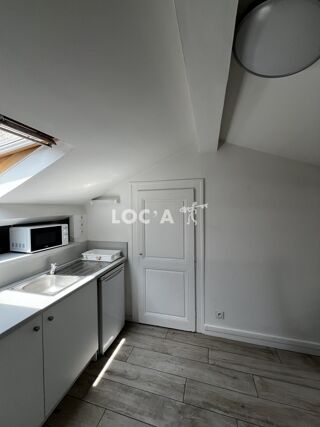  Appartement à louer 1 pièce 30 m²