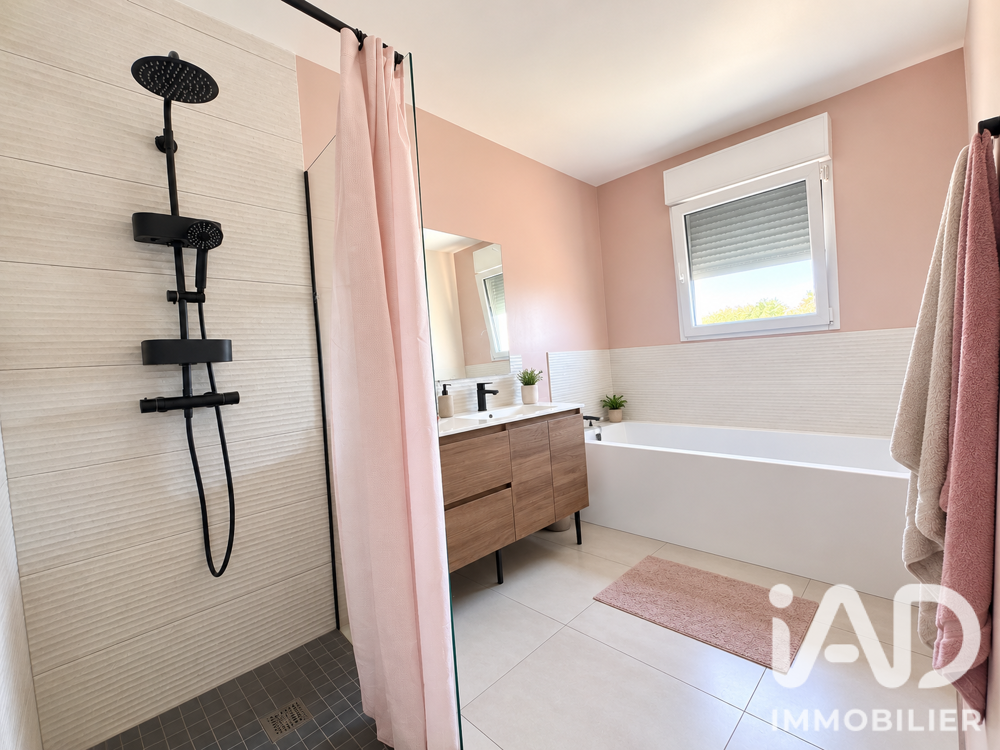 Vente Maison Vente Maison/villa 5 pièces Sin-le-noble