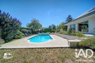  Maison à vendre 10 pièces 264 m²