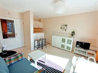  Appartement à louer 2 pièces 33 m²